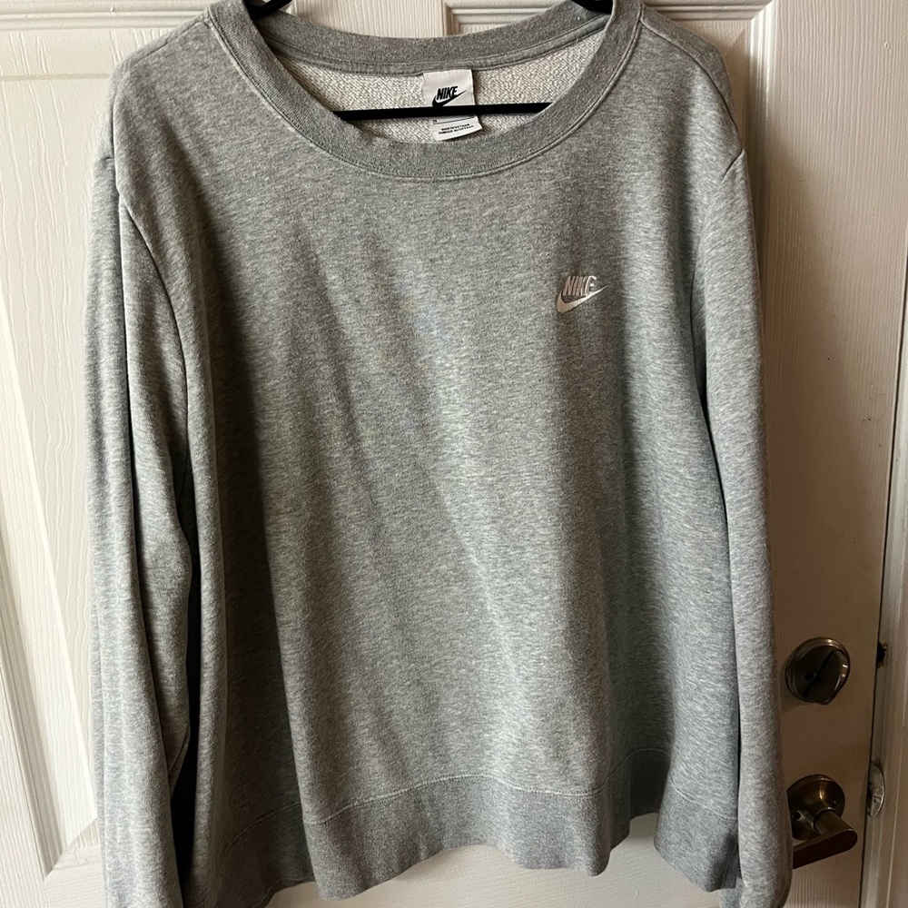 Nike Heather Gray Crewneck
